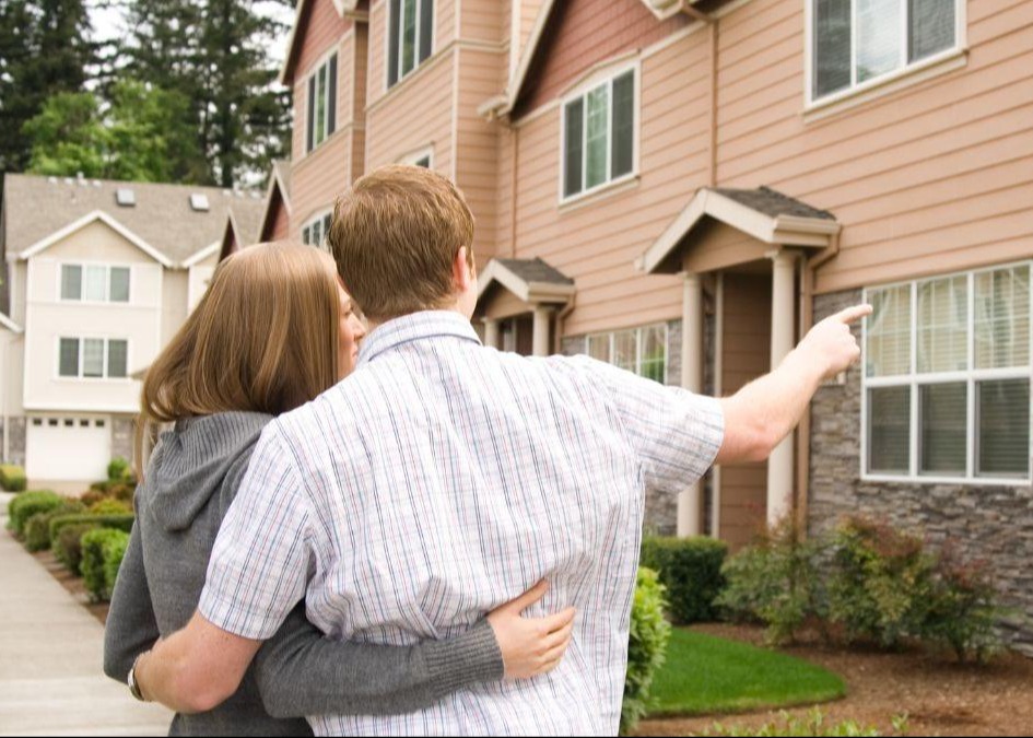 Why More Families Are Choosing to Gift Wealth Earlier—and How to Do It Thumbnail