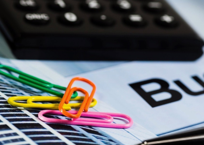 Five Ways to Become More Financially Engaged Thumbnail