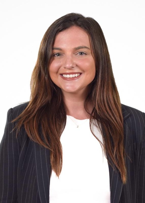 Laura McEniry Photo
