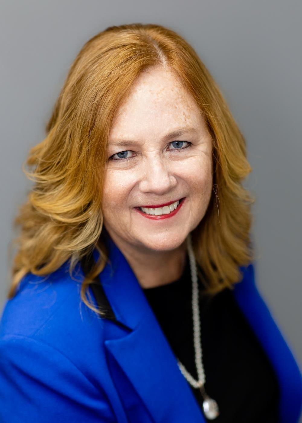 Lynn Curtin Lange Photo