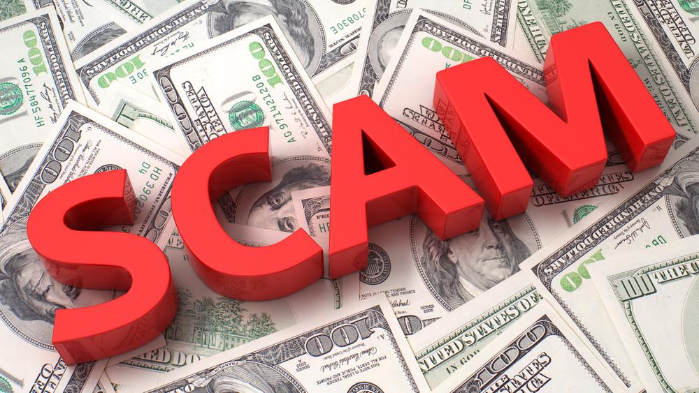 Fake Check Scams: What are they and how to avoid being scammed? Thumbnail