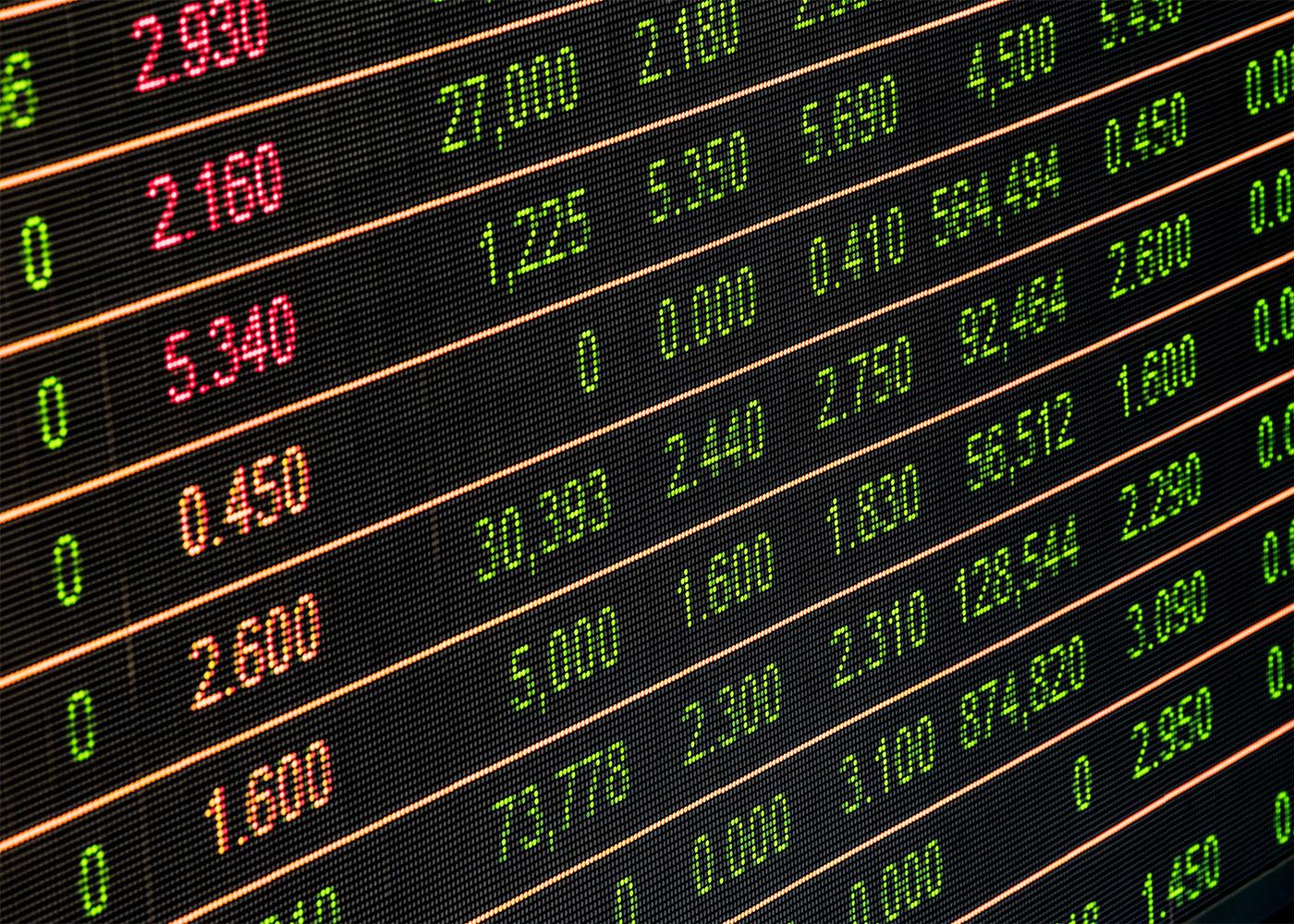 The Stock Market and the Economy Are Not the Same: A Guide to Understanding the Difference Thumbnail