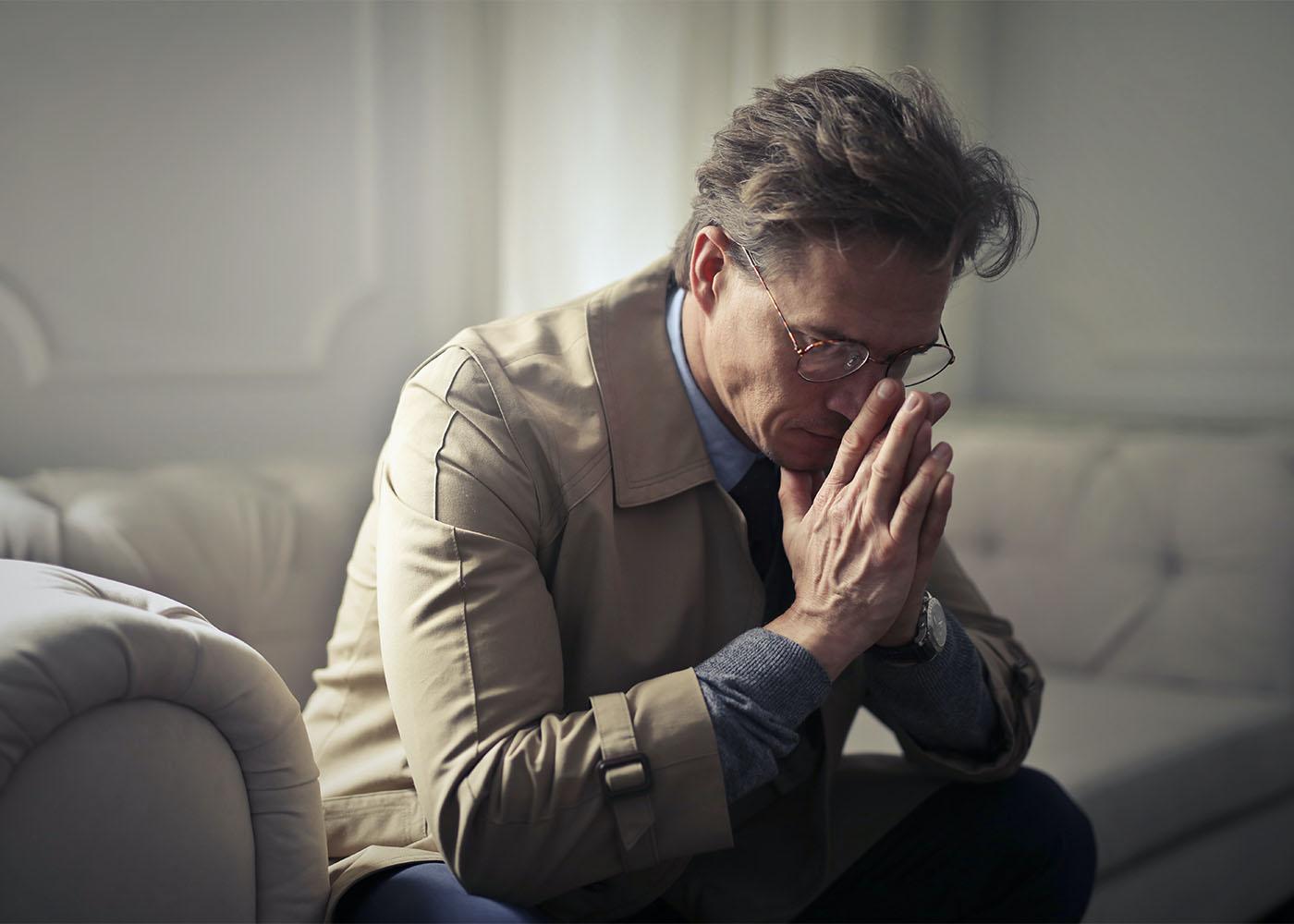 6 Common Financial Stress Triggers and How to Overcome Them Thumbnail