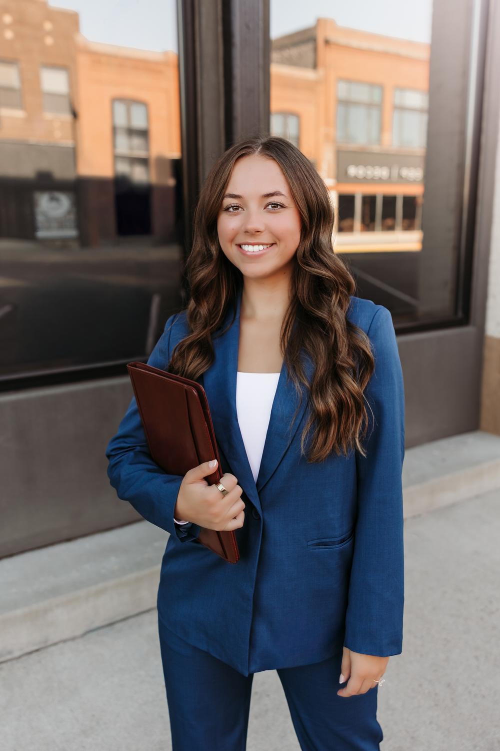 Aidynn Lenards Photo