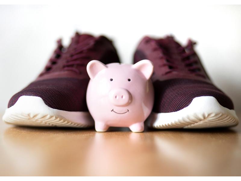 6 Ways to Stay Financially Fit in 2022 Thumbnail