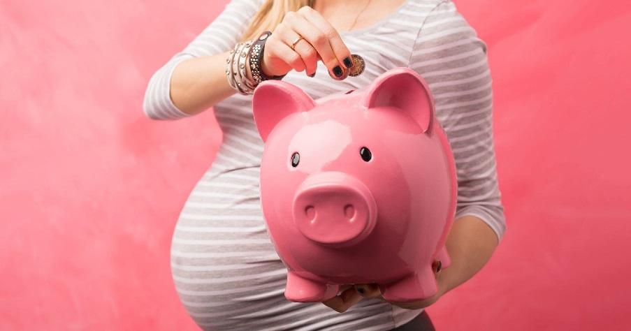 Having a Baby? 8 Financial Decisions To Make Over the Next Nine Months Thumbnail