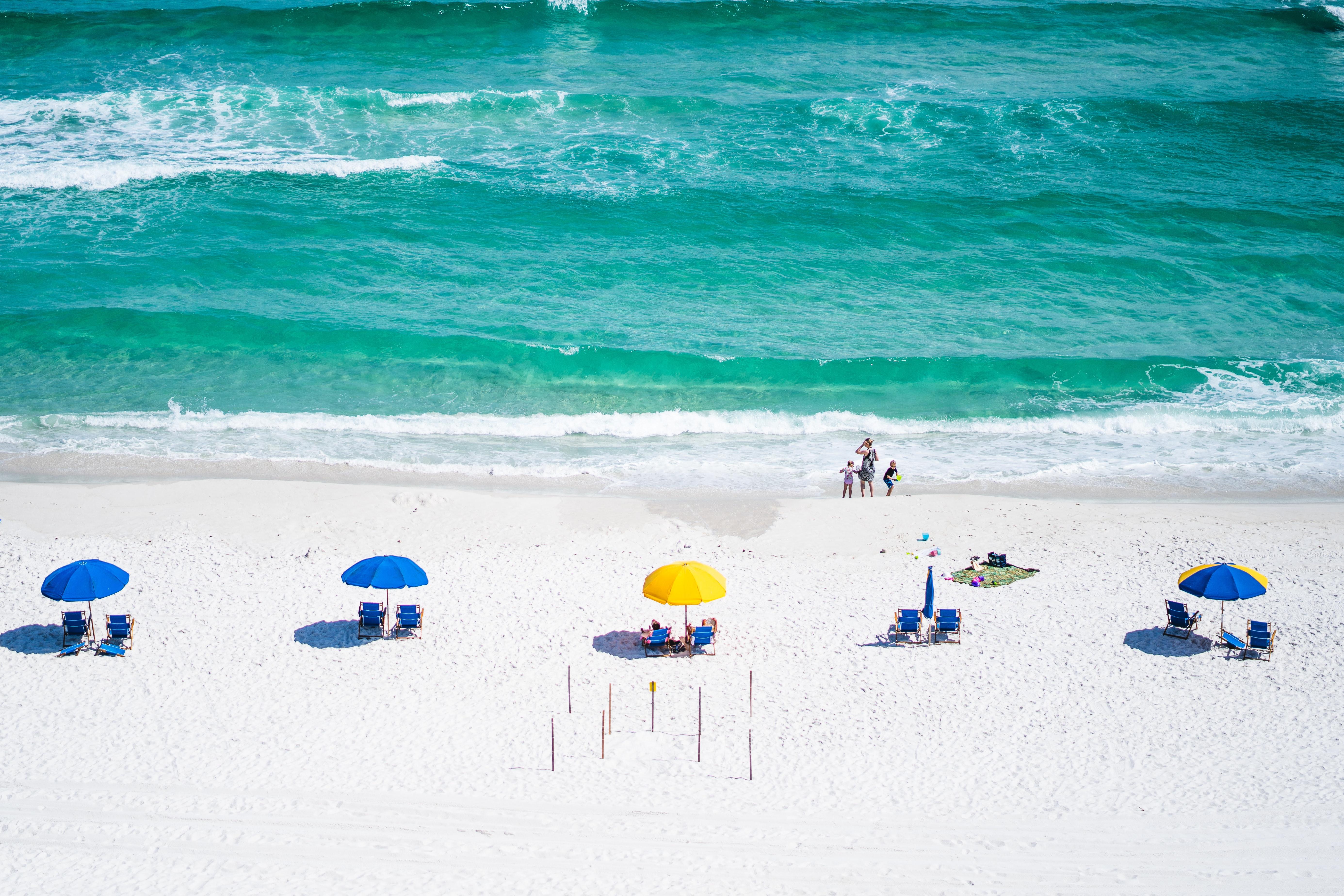 Next Summer, the Consumer Is on the Beach Thumbnail