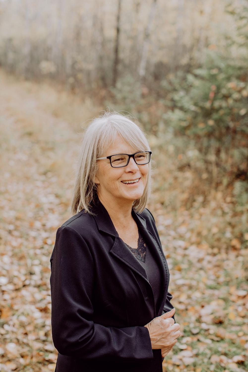 Lori Shoemaker Hover Photo