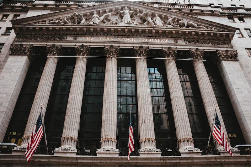 Week in Review: Bullish Sentiment on Wall Street Thumbnail