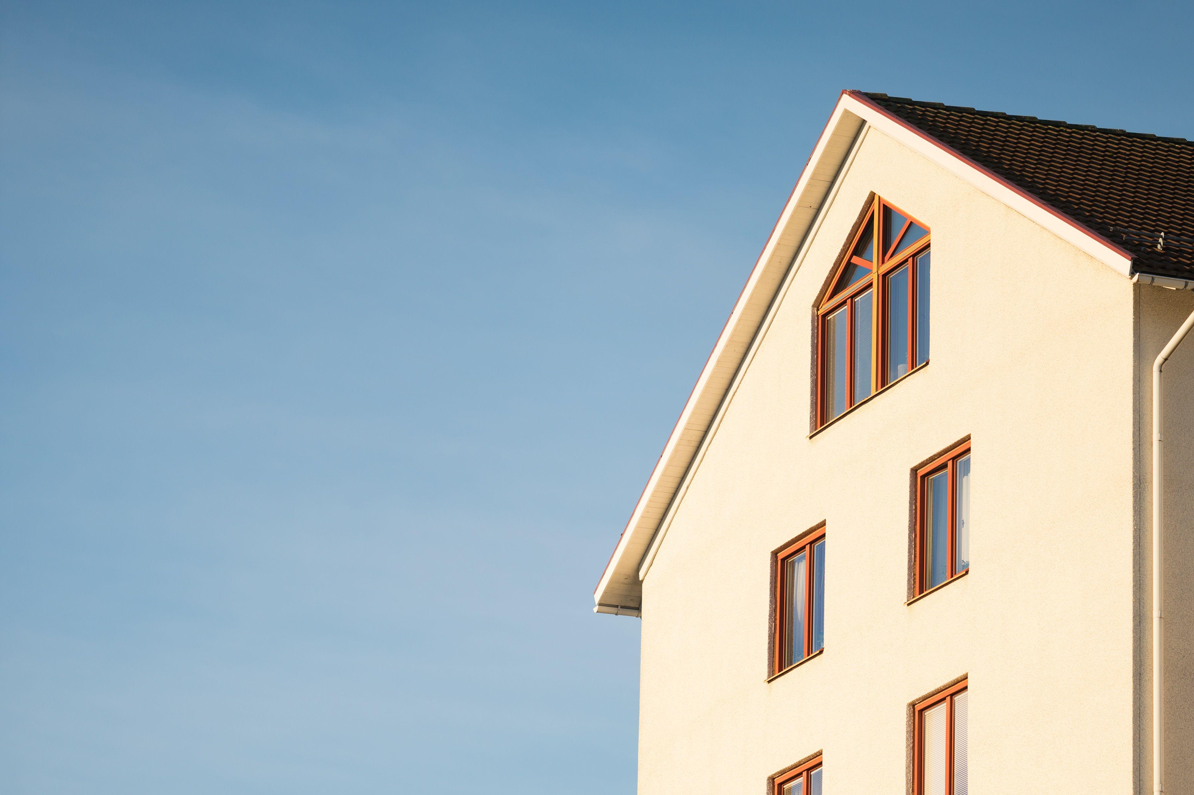 The Difference Between a Good Investment and a Good Financial Decision Thumbnail