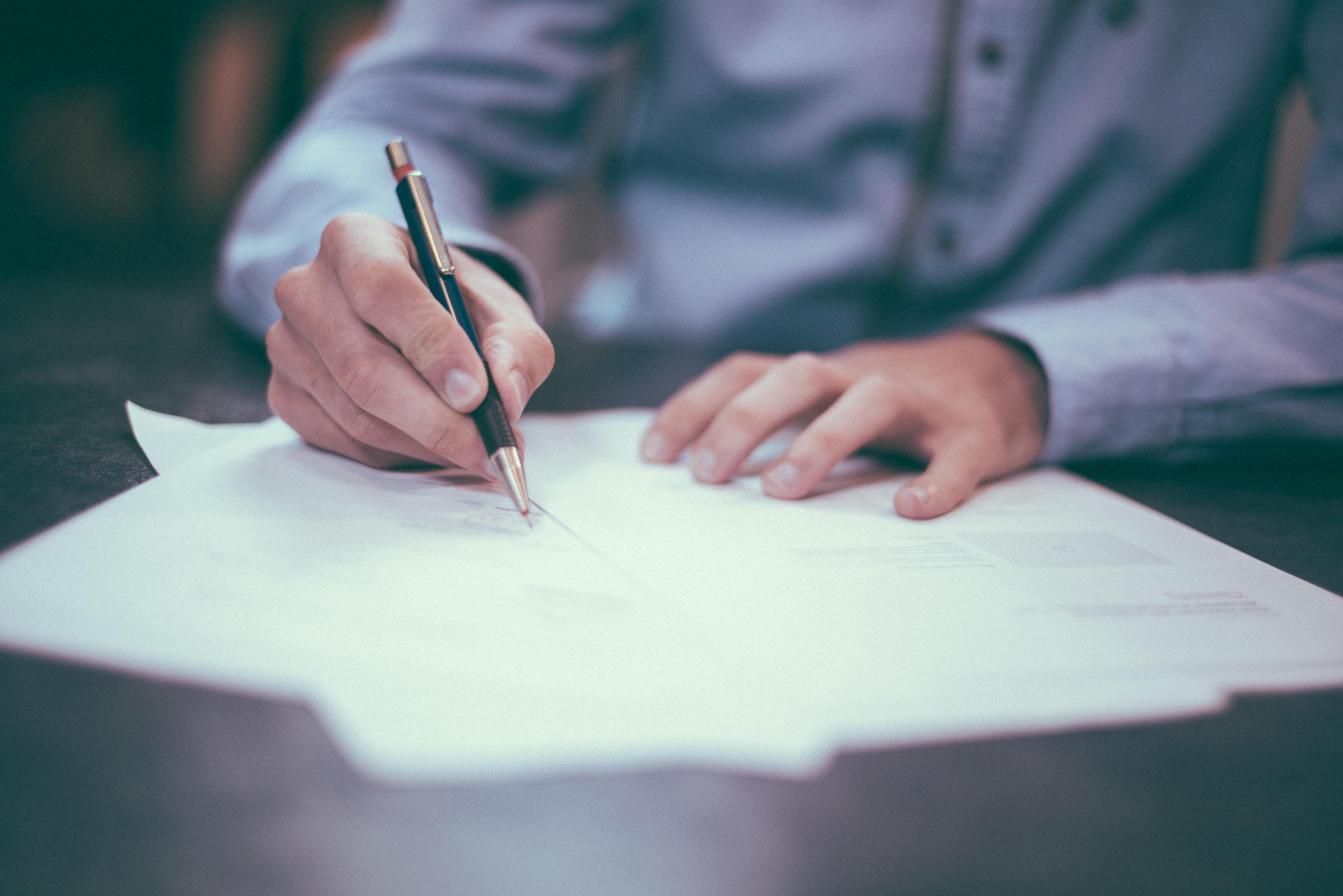 What financial documents should you keep on file?... And for how long? Thumbnail