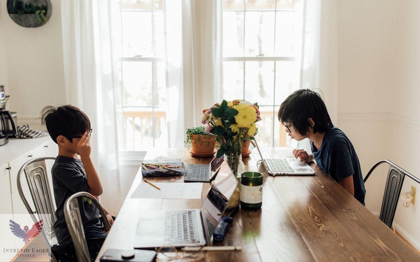 Are homeschool expenses tax deductible? Thumbnail