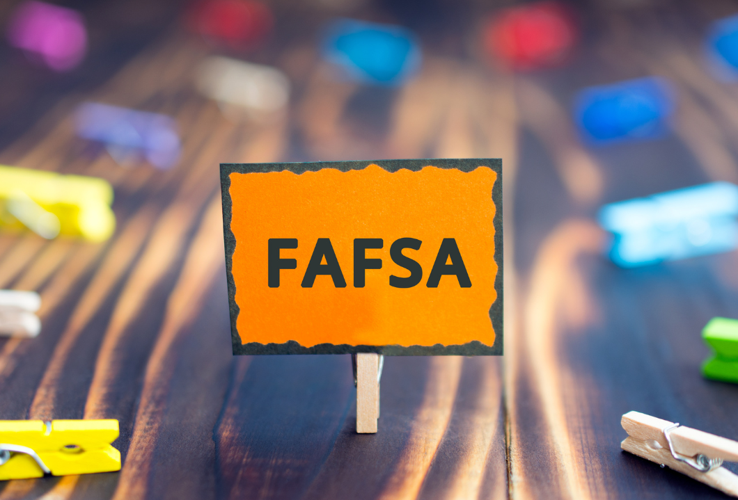 How to File the FAFSA With Divorced Parents Thumbnail