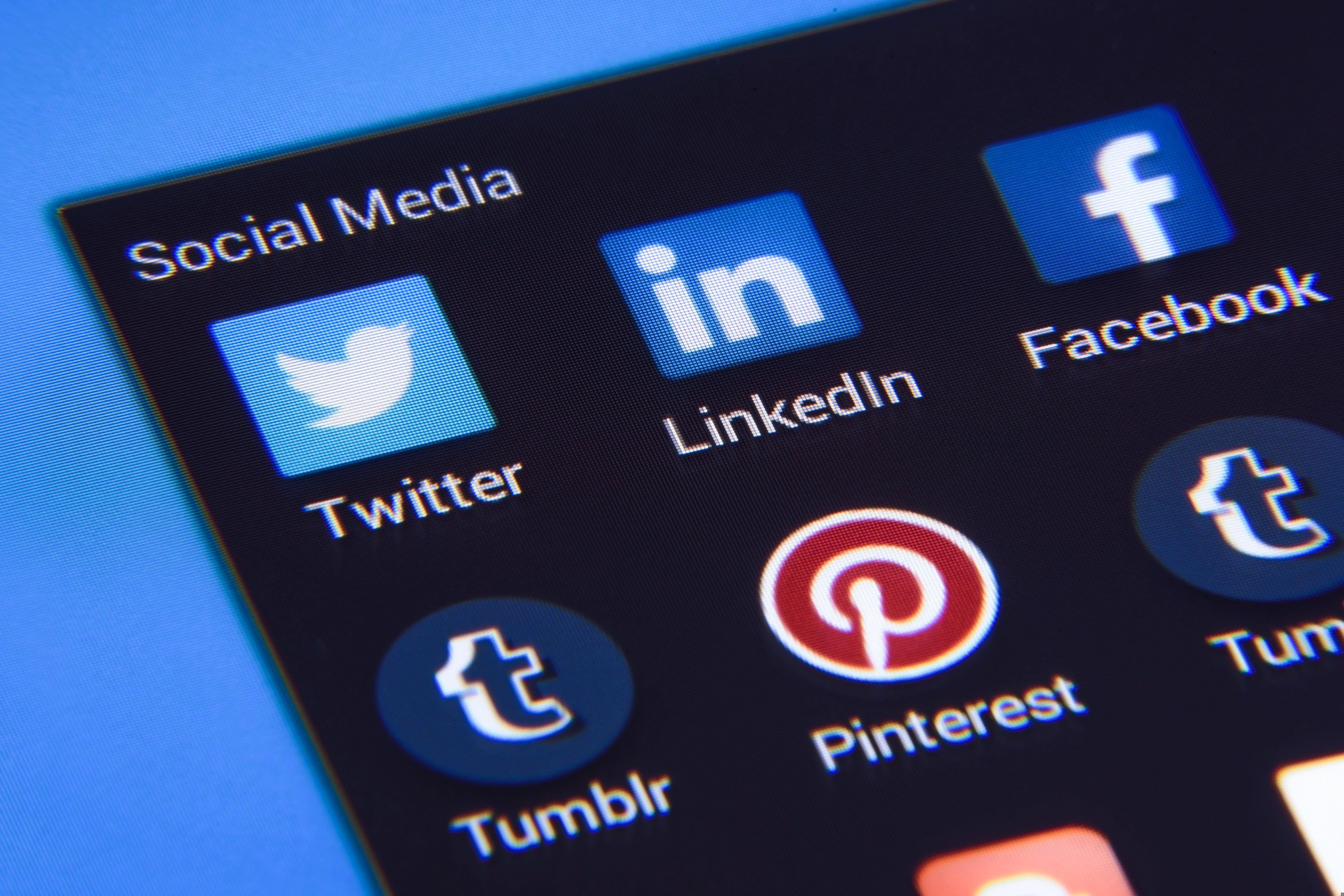 The High Cost of Free Advice: Navigating Social Media Thumbnail