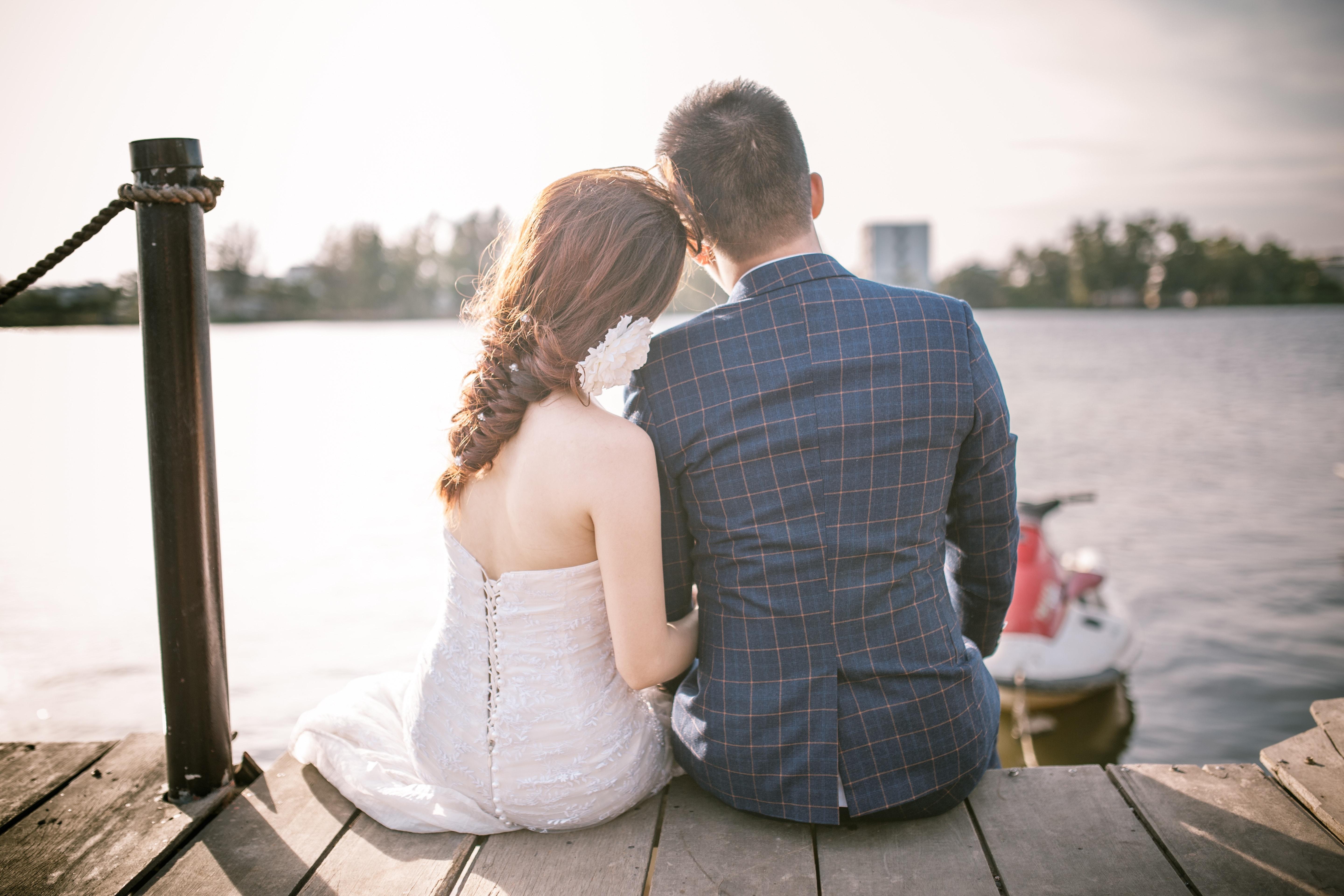 Getting Married? 5 Financial Considerations to Discuss With Your Partner First Thumbnail