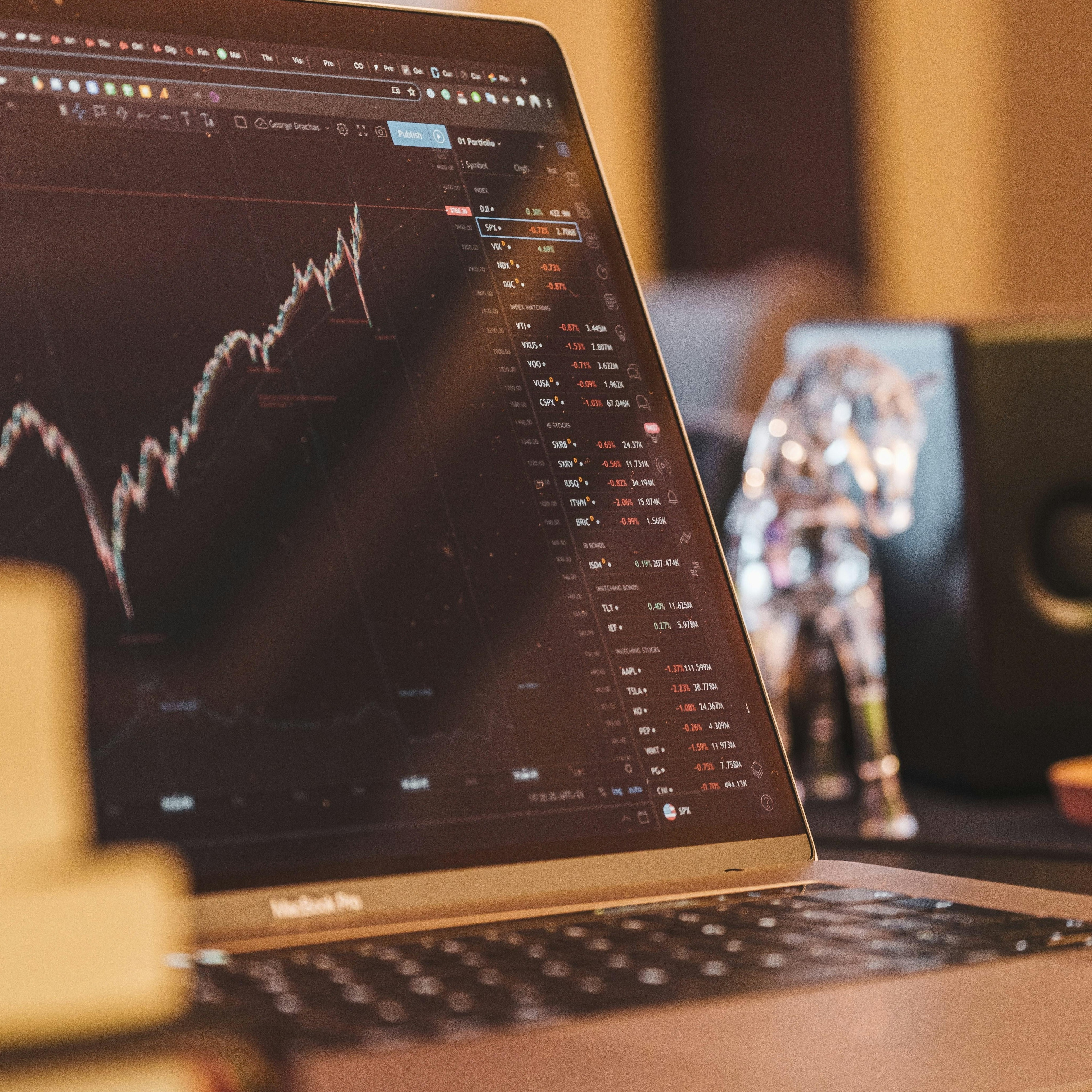 Week In Perspective | Markets Retreat After Data-Heavy Week [4-August-25] Thumbnail