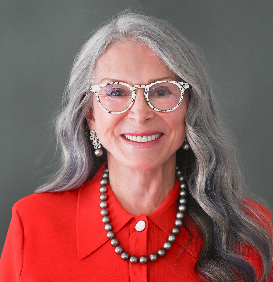 Barbara Treadwell, CFP®, BFA, CLU®, REBC®, ChFC, CAP Photo