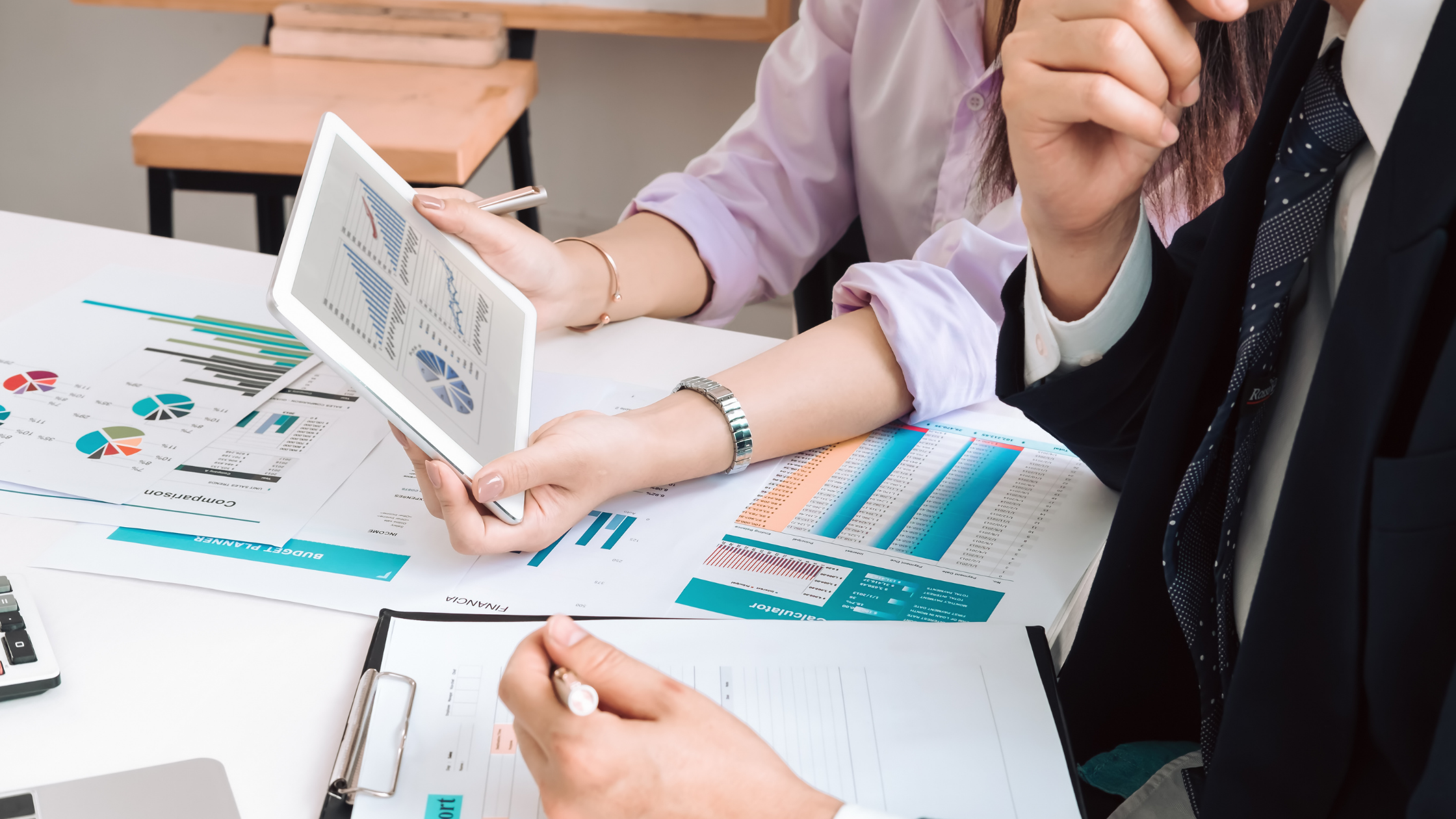 Things to Consider When Writing a Business Plan Thumbnail
