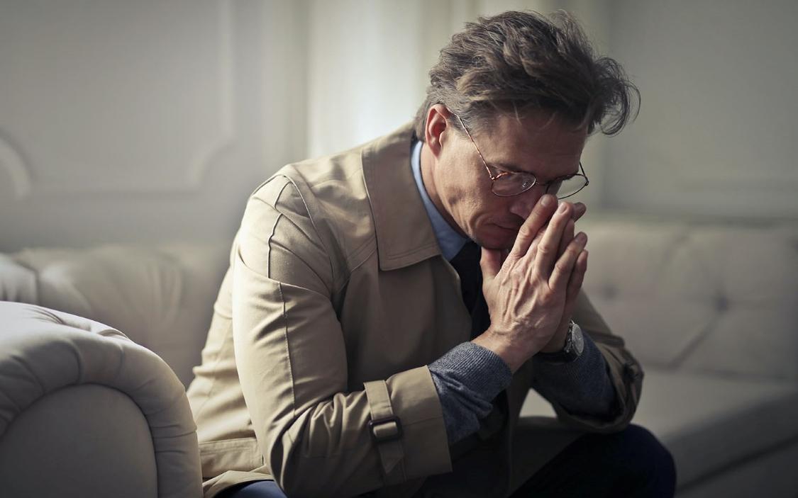 6 Common Financial Stress Triggers & How to Overcome Them Thumbnail