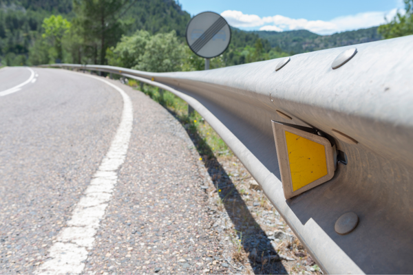 Retirement Guardrails: How to Navigate Market Volatility Without Derailing Your Golden Years Thumbnail