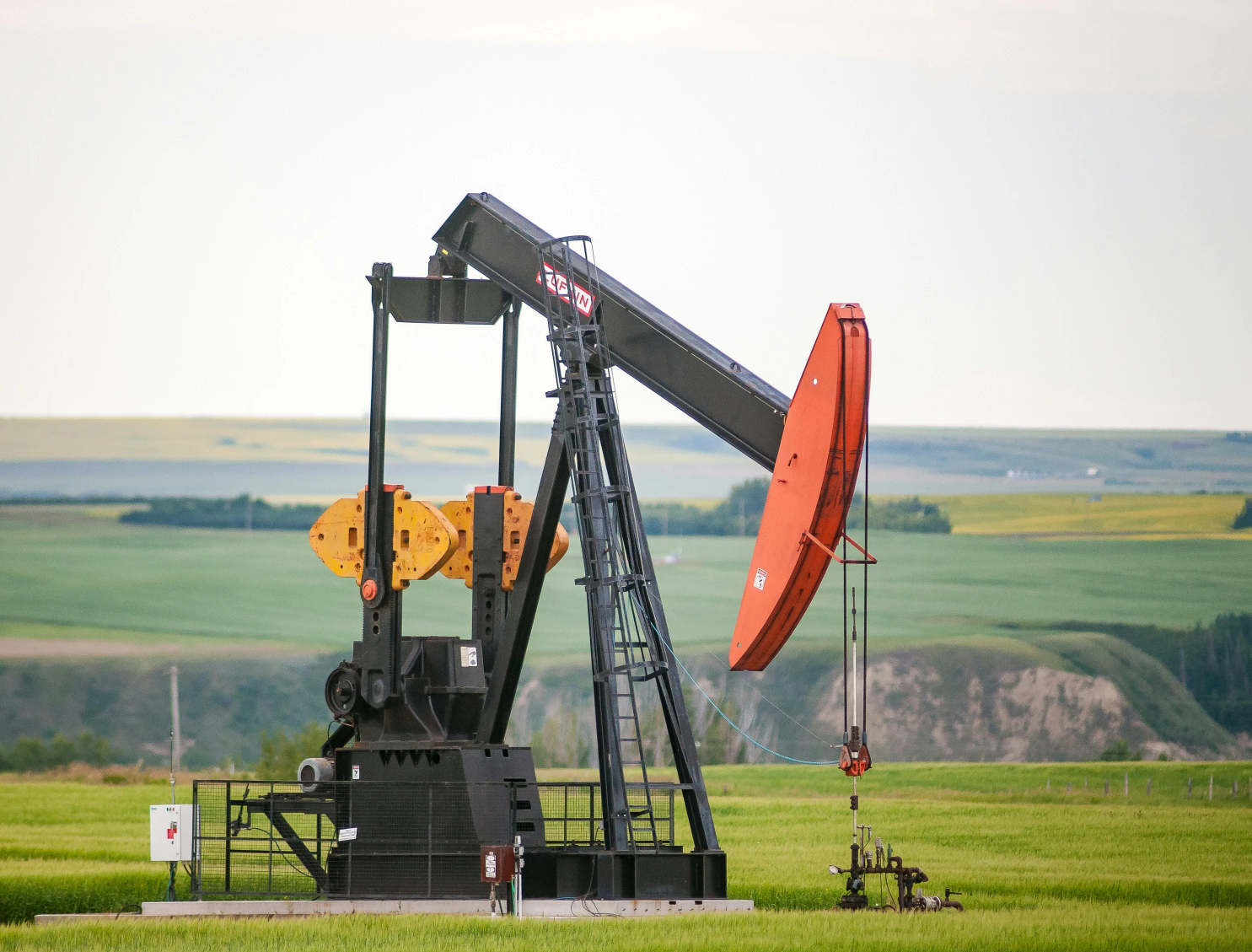 Conflict, Oil & Investing Thumbnail