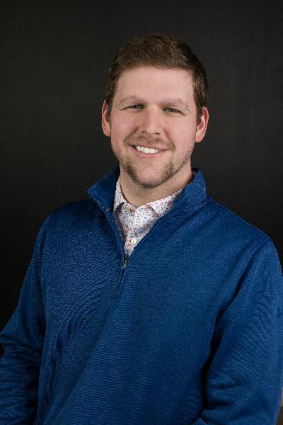 Rachel Stuckey headshot