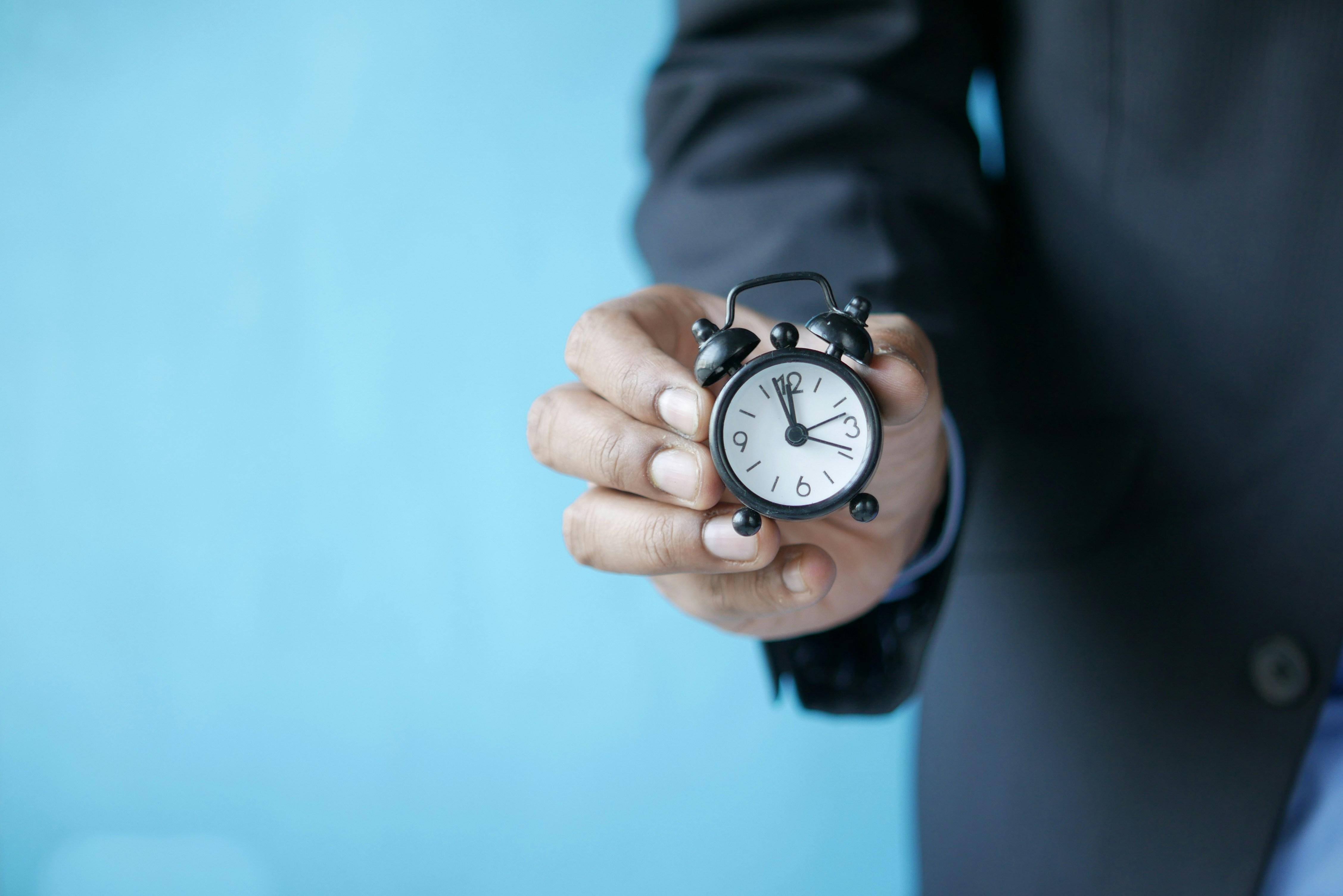 2025 Year-End Retirement Account Deadlines Thumbnail