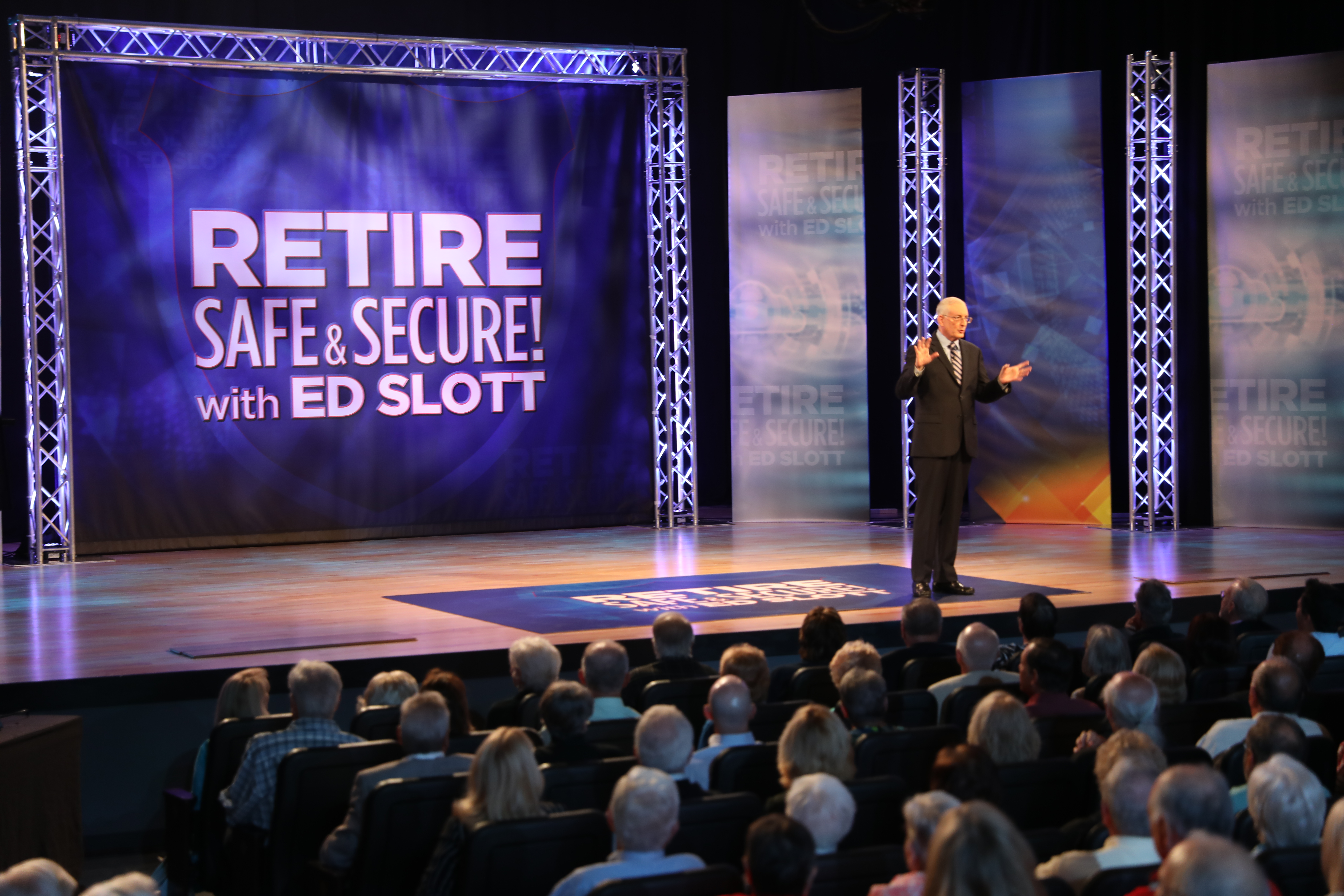Ed Slott speaking on stage