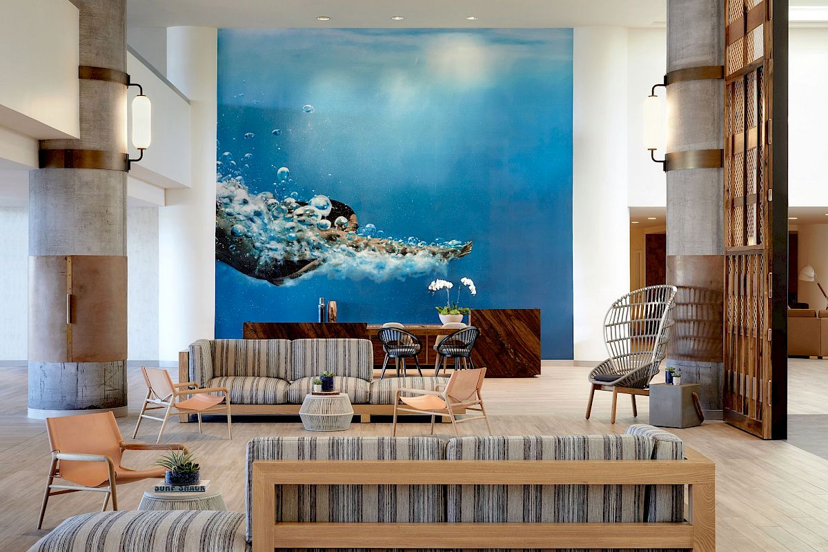 Westdrift Manhattan Beach lobby lounge
