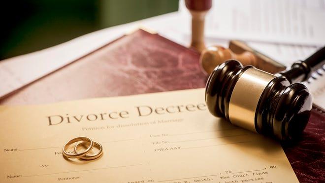 Divorce Rates Spike During COVID Pandemic Thumbnail