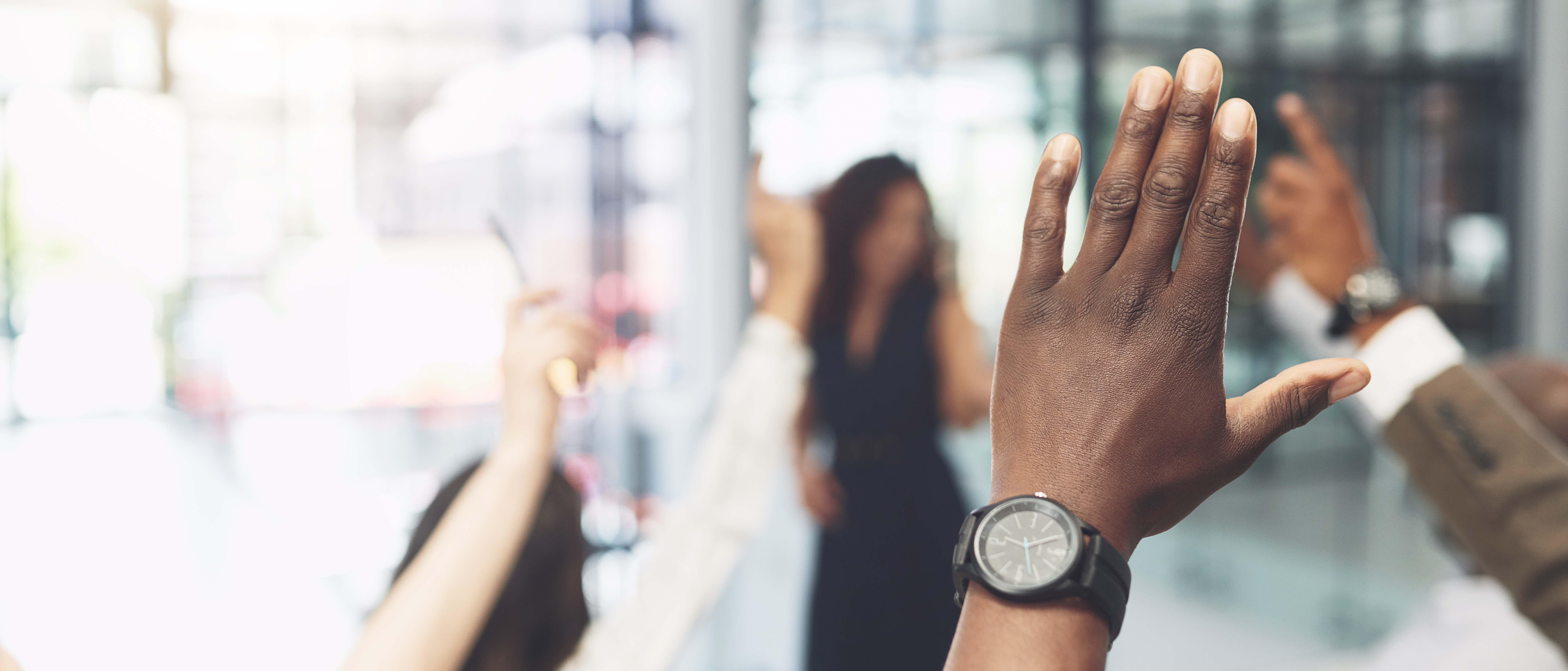 Demander Quelque Chose Avec Insistance Parce que vous l'avez demandé avec insistance — AdvisorCafe