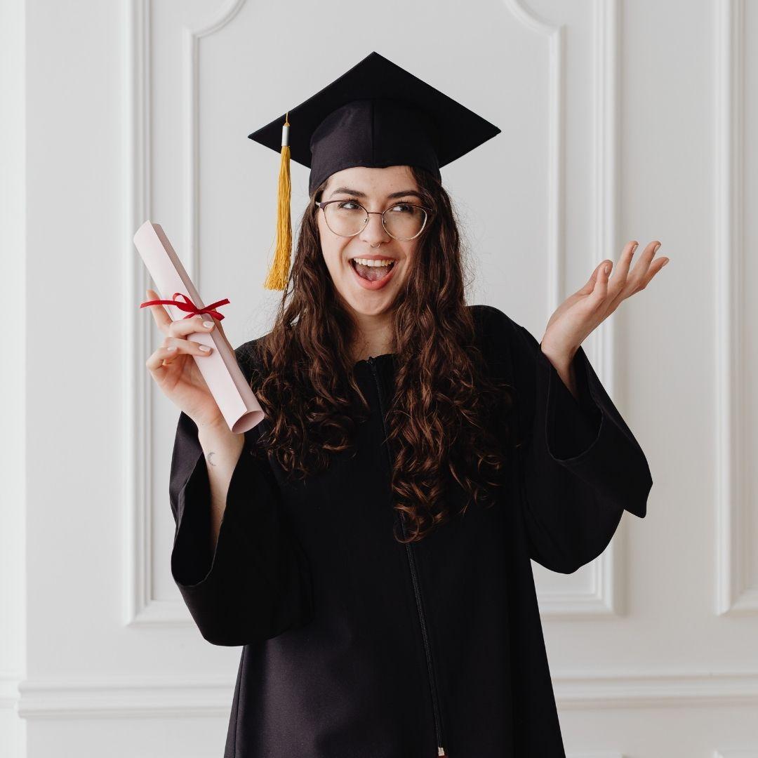 Smart Savings: 5 Tax Breaks for College Students and Parents Thumbnail