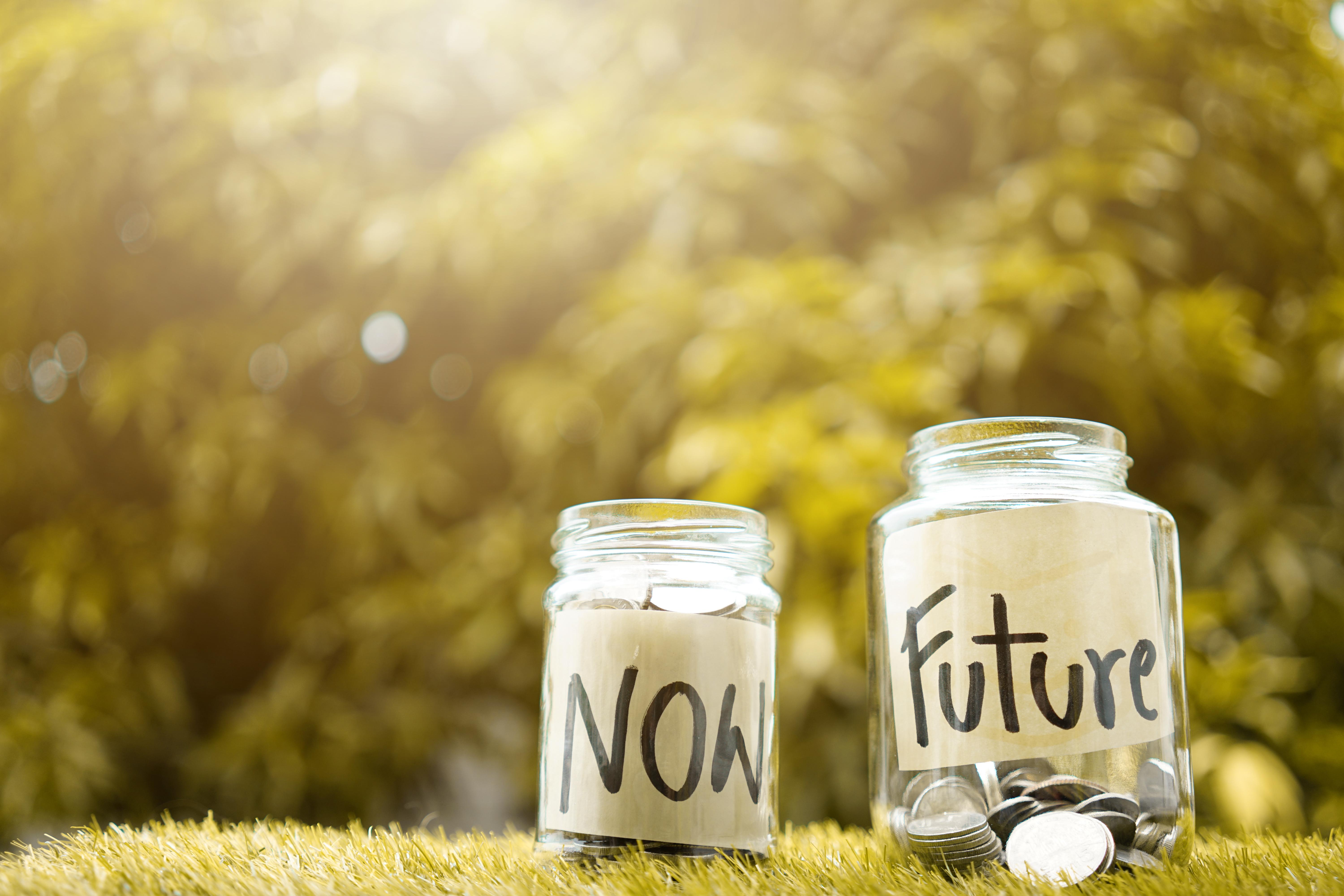 4 Tips to Improve your Finances Thumbnail