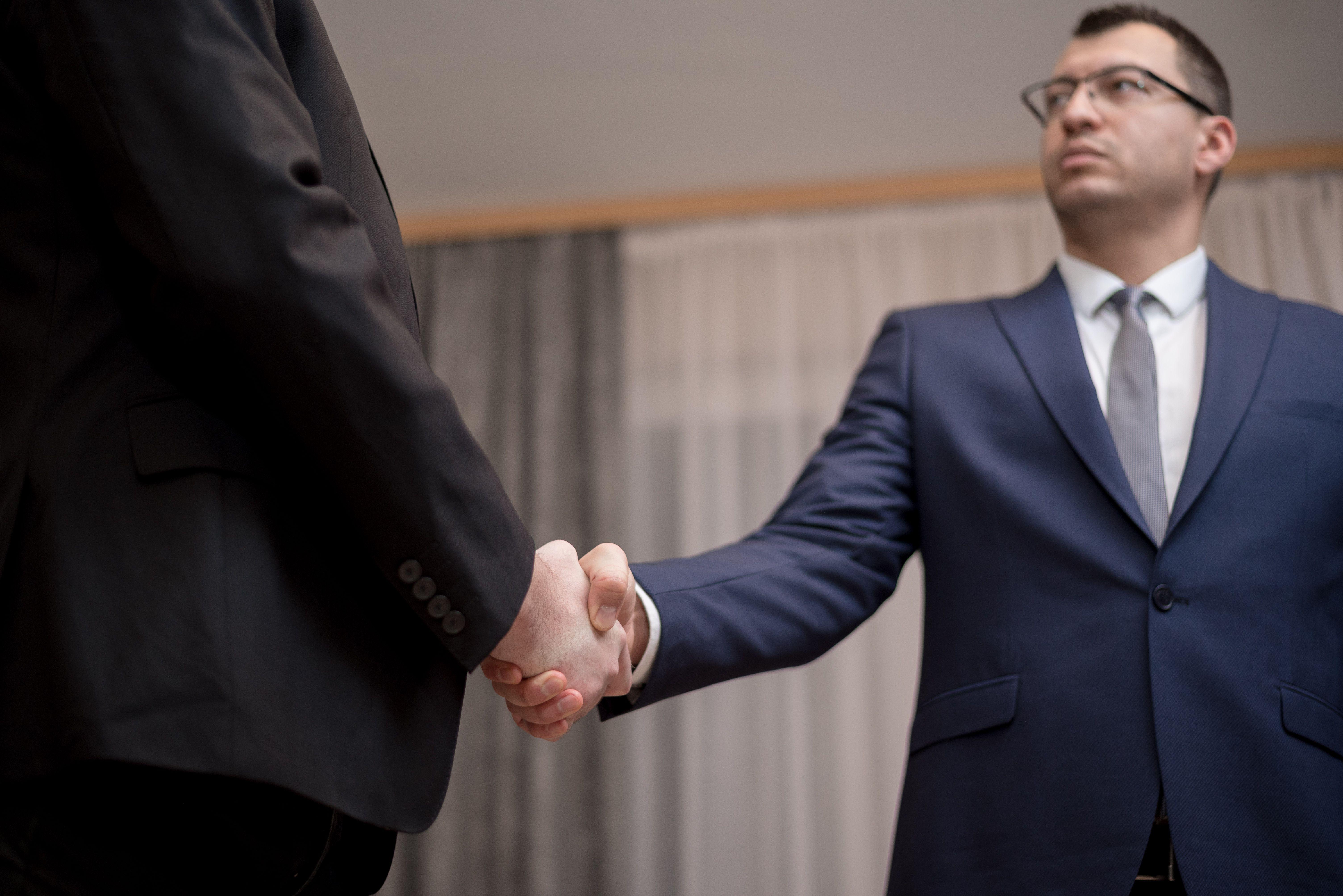 Asset Sale vs. Stock Sale for Texas Business Owners: Which One Is Better? Thumbnail