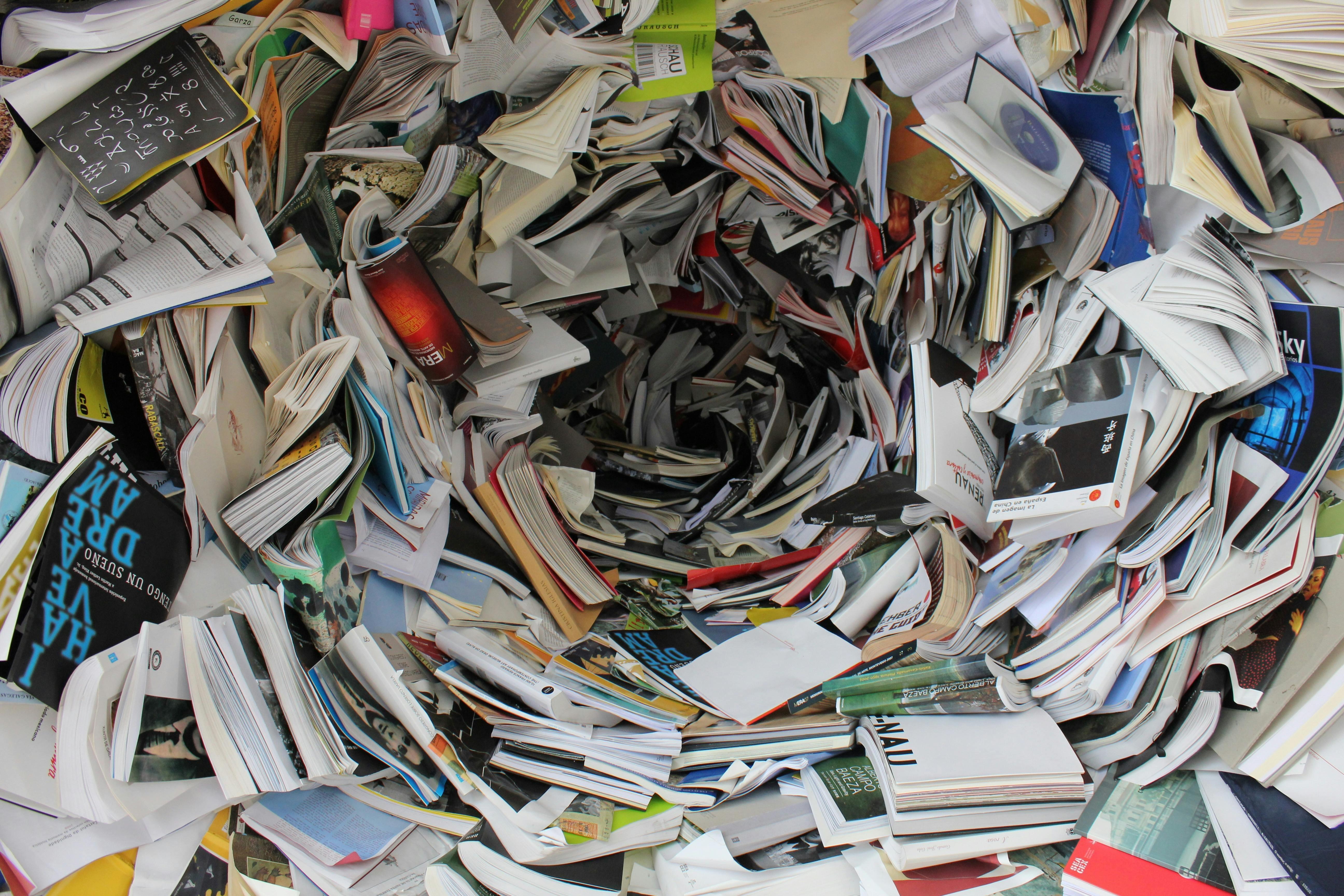 Mid-Year Reset: The Pros and Cons of Tidying Up Your Financial Accounts Thumbnail