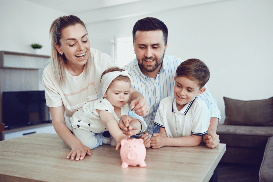 Teaching Your Young Children About Money Thumbnail