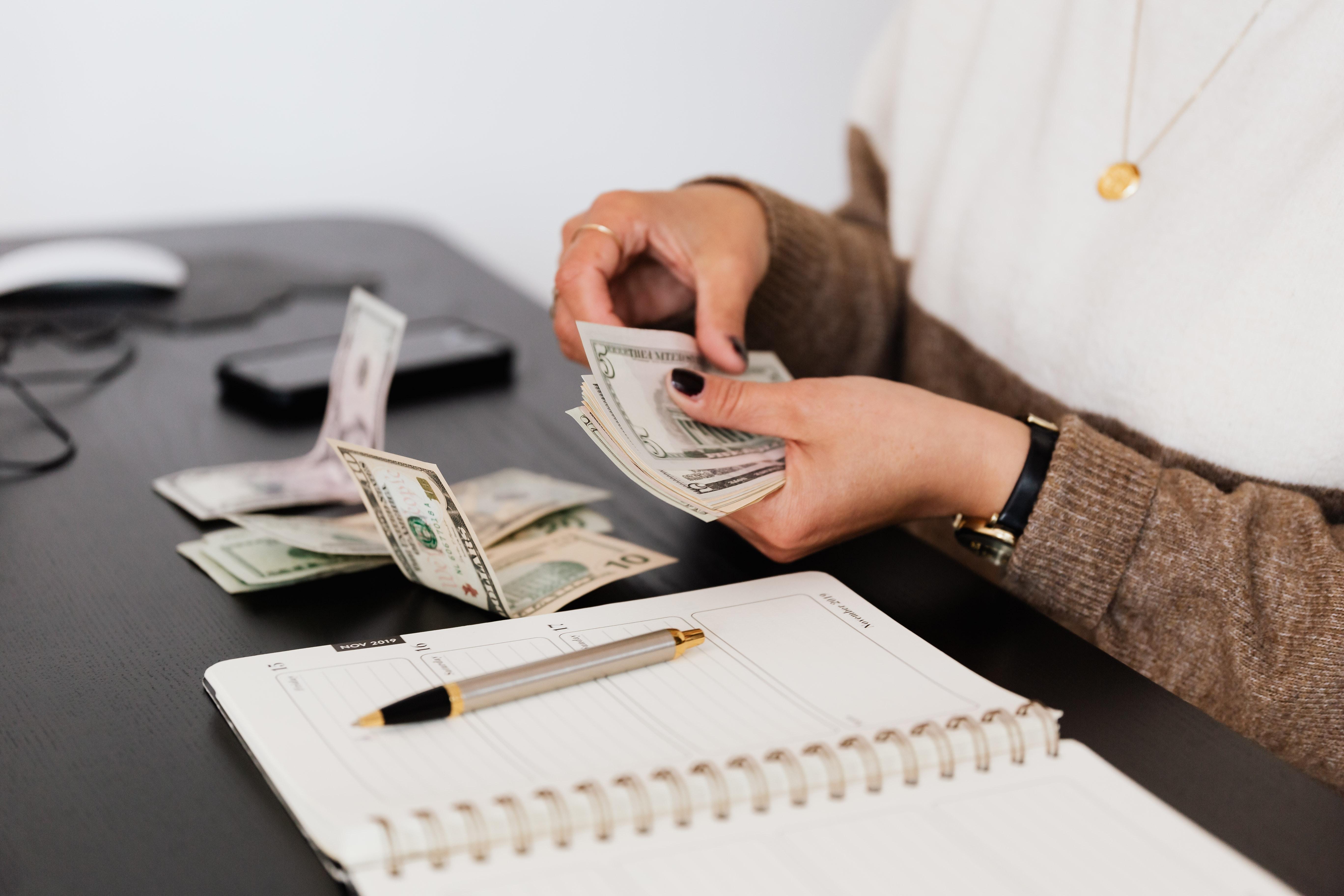 Learn How to Pay Yourself First Thumbnail