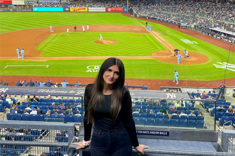 Alisa Bekteshi Hover Photo