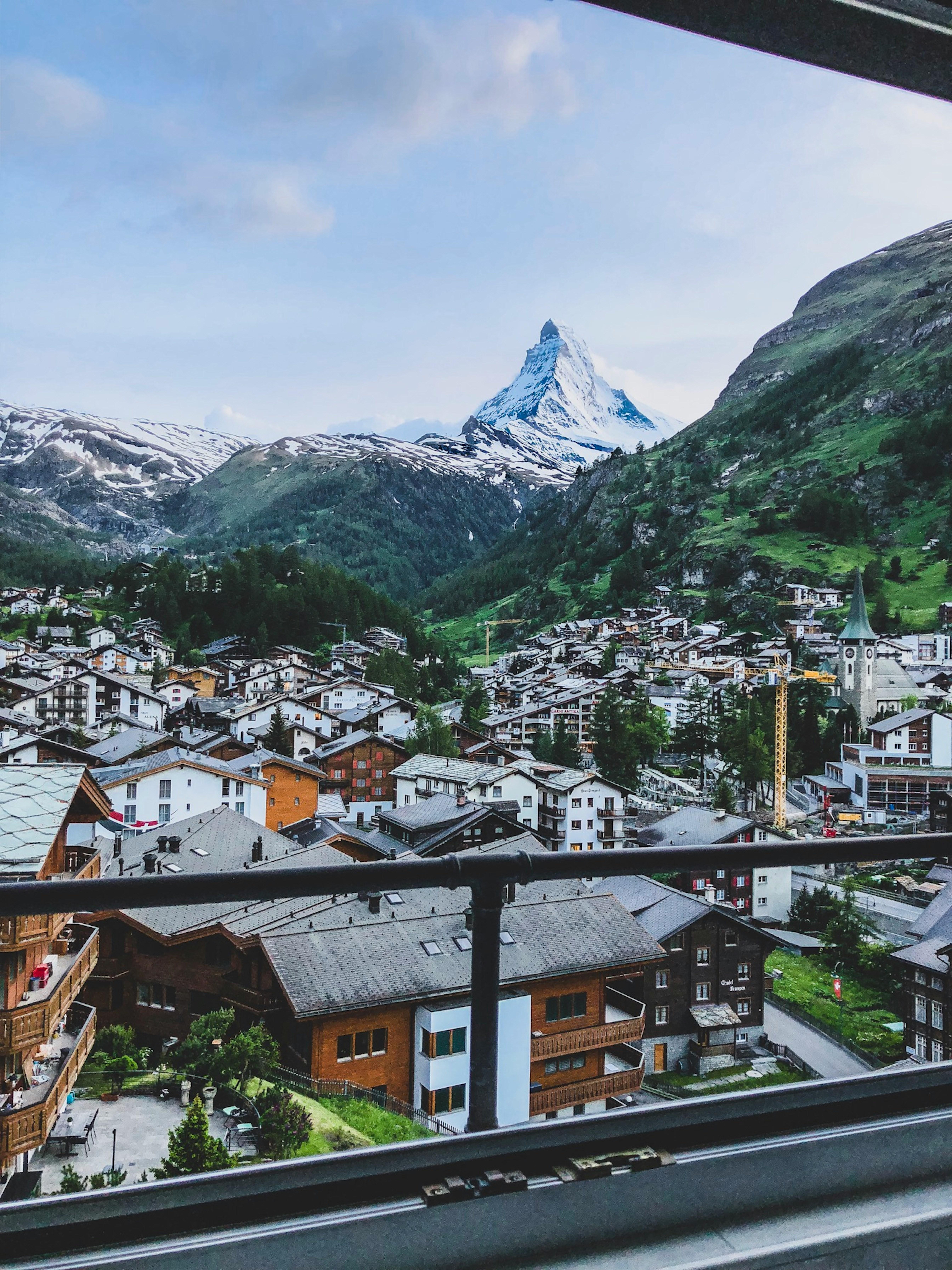 Swiss Bank Accounts for Non-Residents – How and Why to Open One Thumbnail