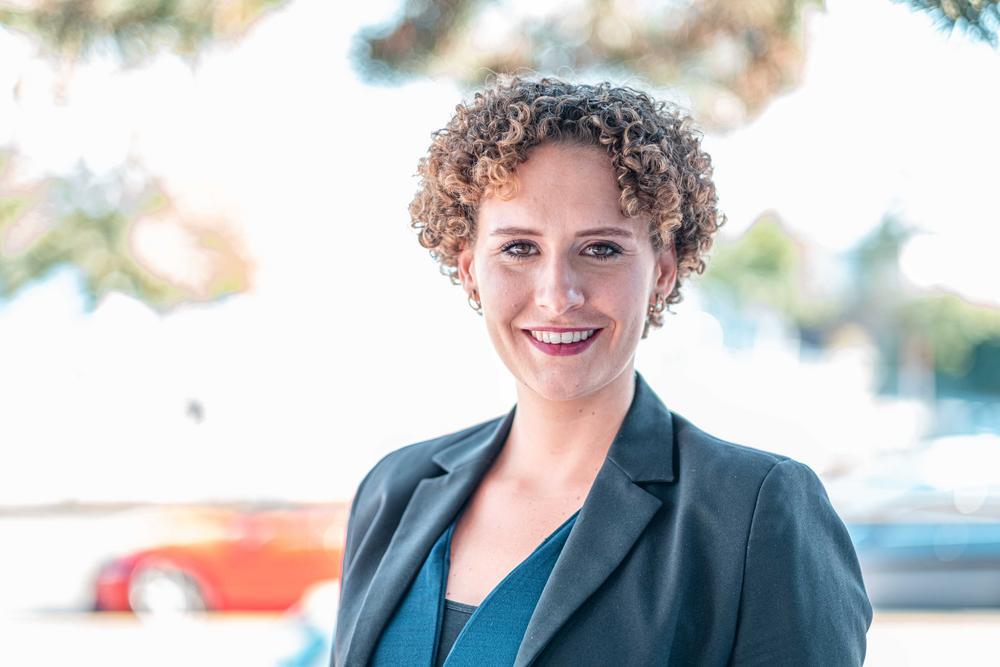 Jamie Vrijhof-Droese on Balancing Regulation and Business Realities in the Financial Times Thumbnail