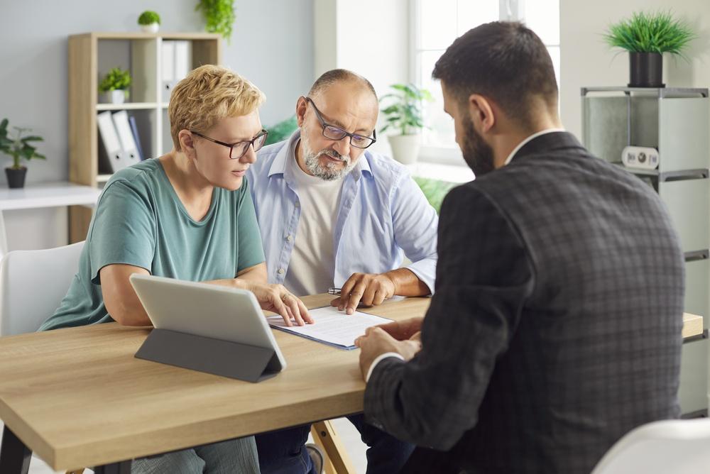 The Benefits of a Financial Plan (and What It Should Include) Thumbnail