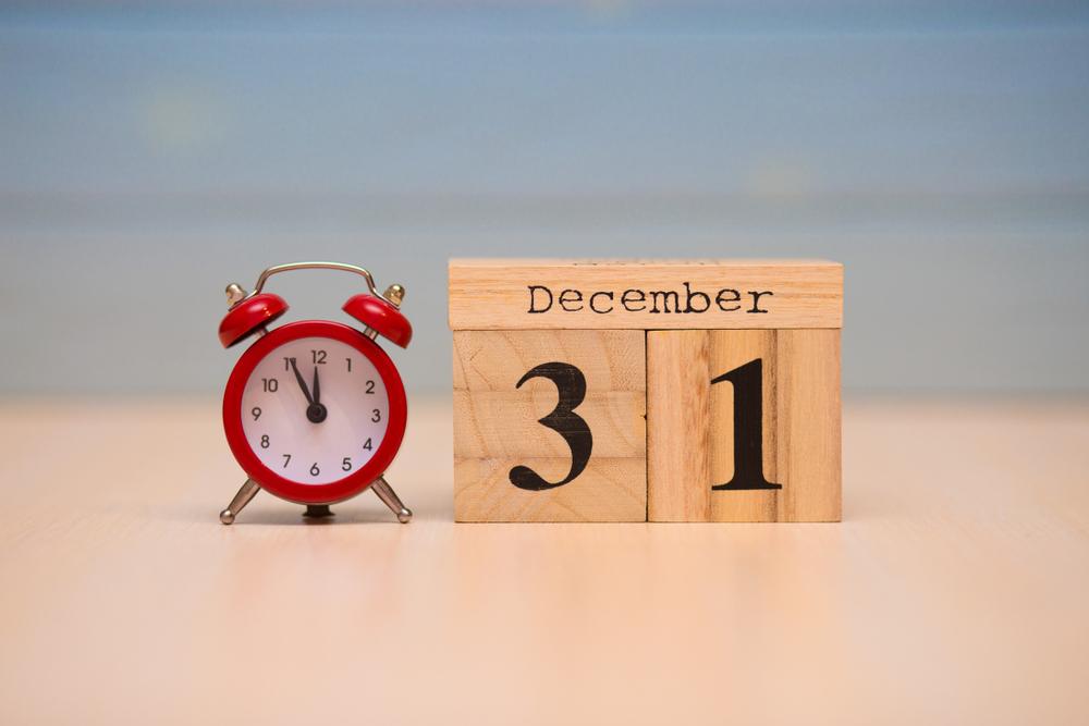 Year-End Financial Moves: What to Do Before December 31st Thumbnail