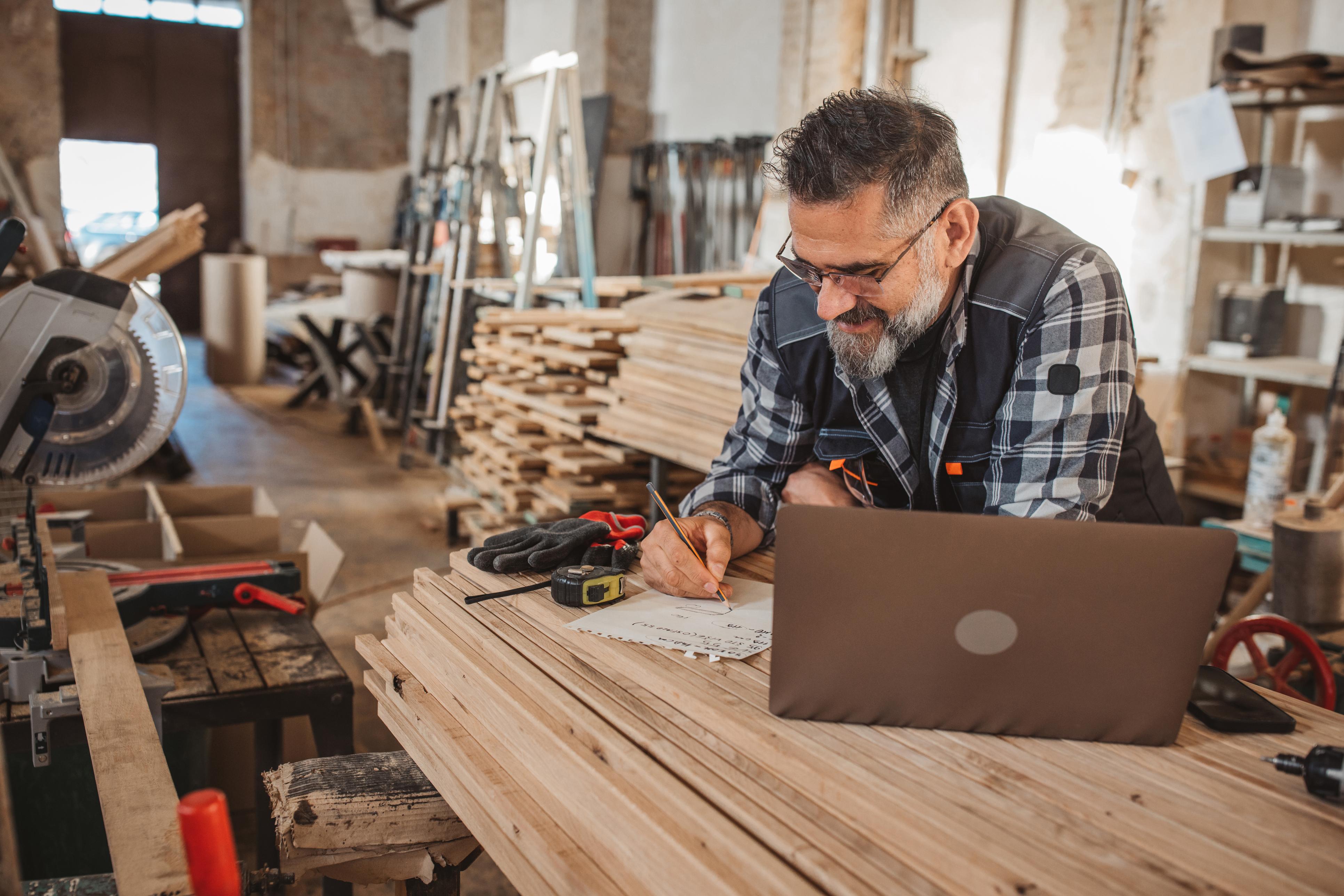 What squirrels can teach business owners about wealth Thumbnail