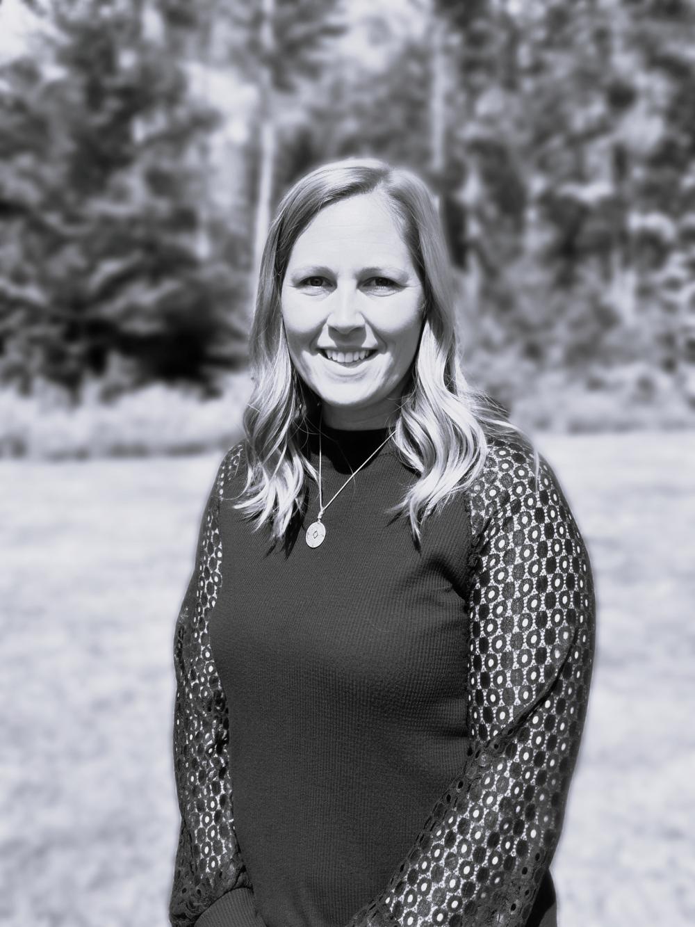 Holly Holstrom Hover Photo