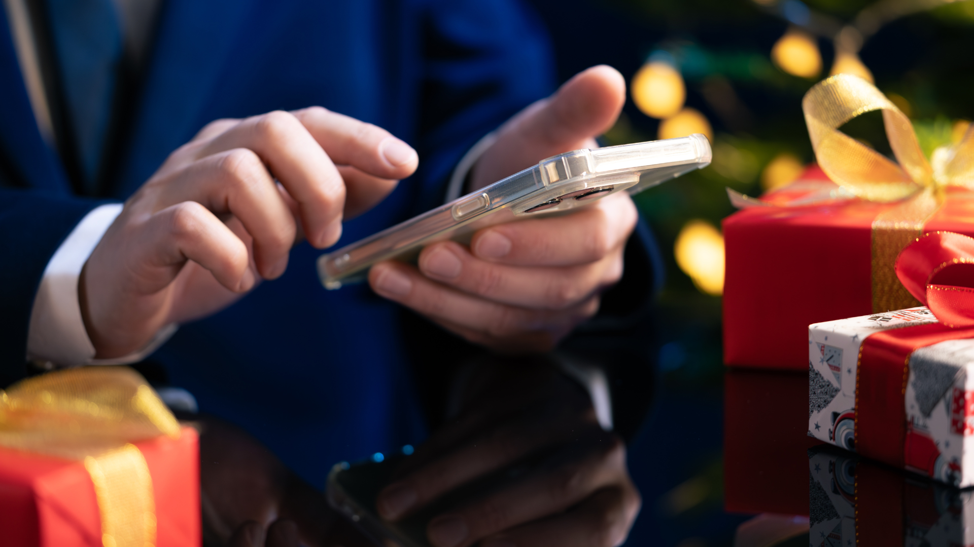 Holiday Online Shopping Scams | What to Look Out For Thumbnail