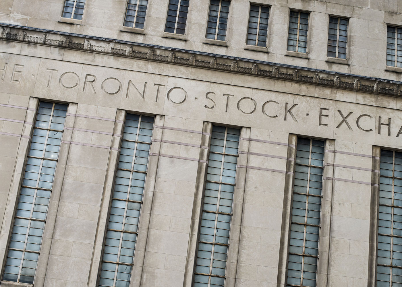 The Toronto Stock Exchange By The Numbers Let s Plan Curating Your